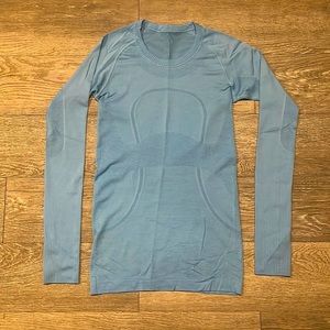 Lululemon long sleeve swiftly size 4